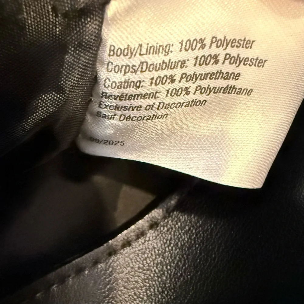 NWT Victoria’s Secret black faux leather hobo bag with bow detail